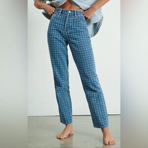 Pacing Dad Jeans Size 26